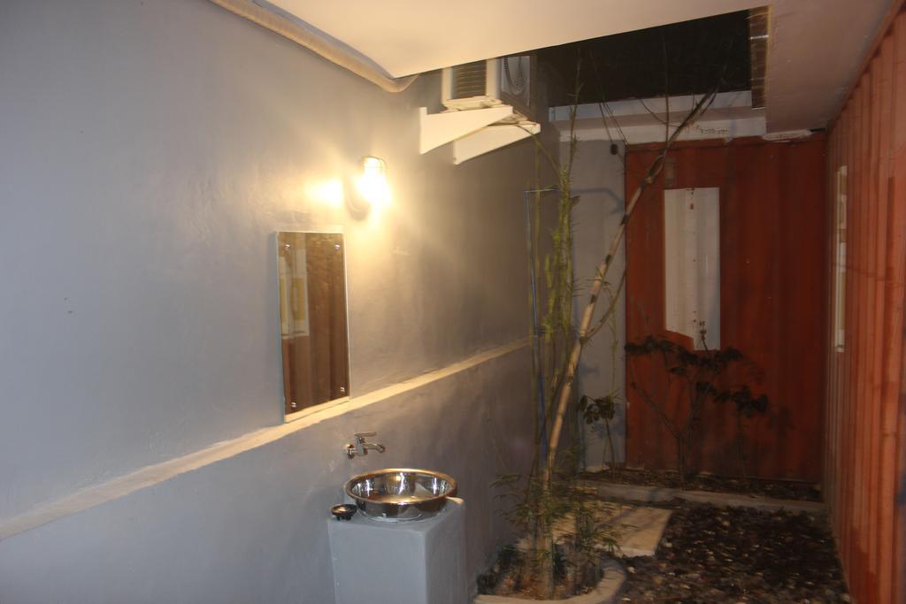 Kubu Container Hotel Uluwatu Eksteriør billede