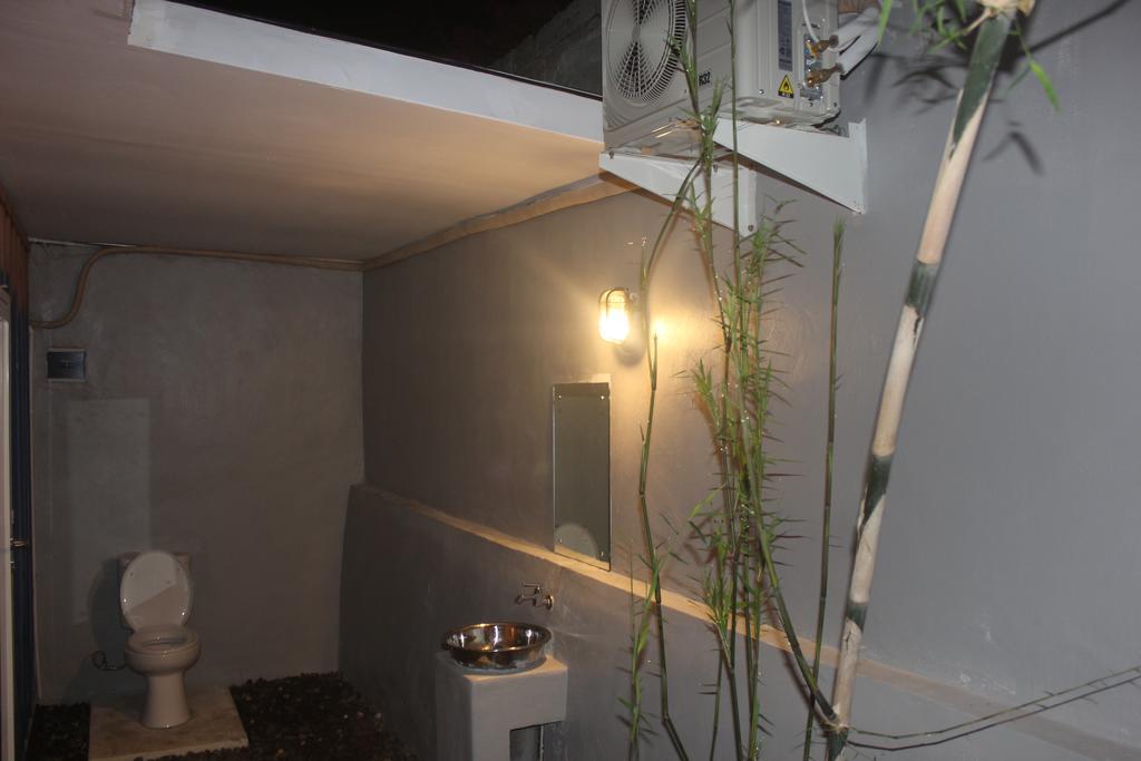 Kubu Container Hotel Uluwatu Eksteriør billede