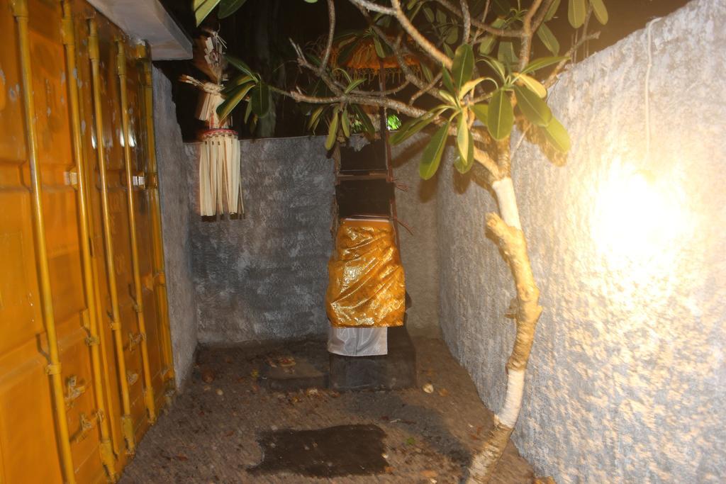 Kubu Container Hotel Uluwatu Eksteriør billede
