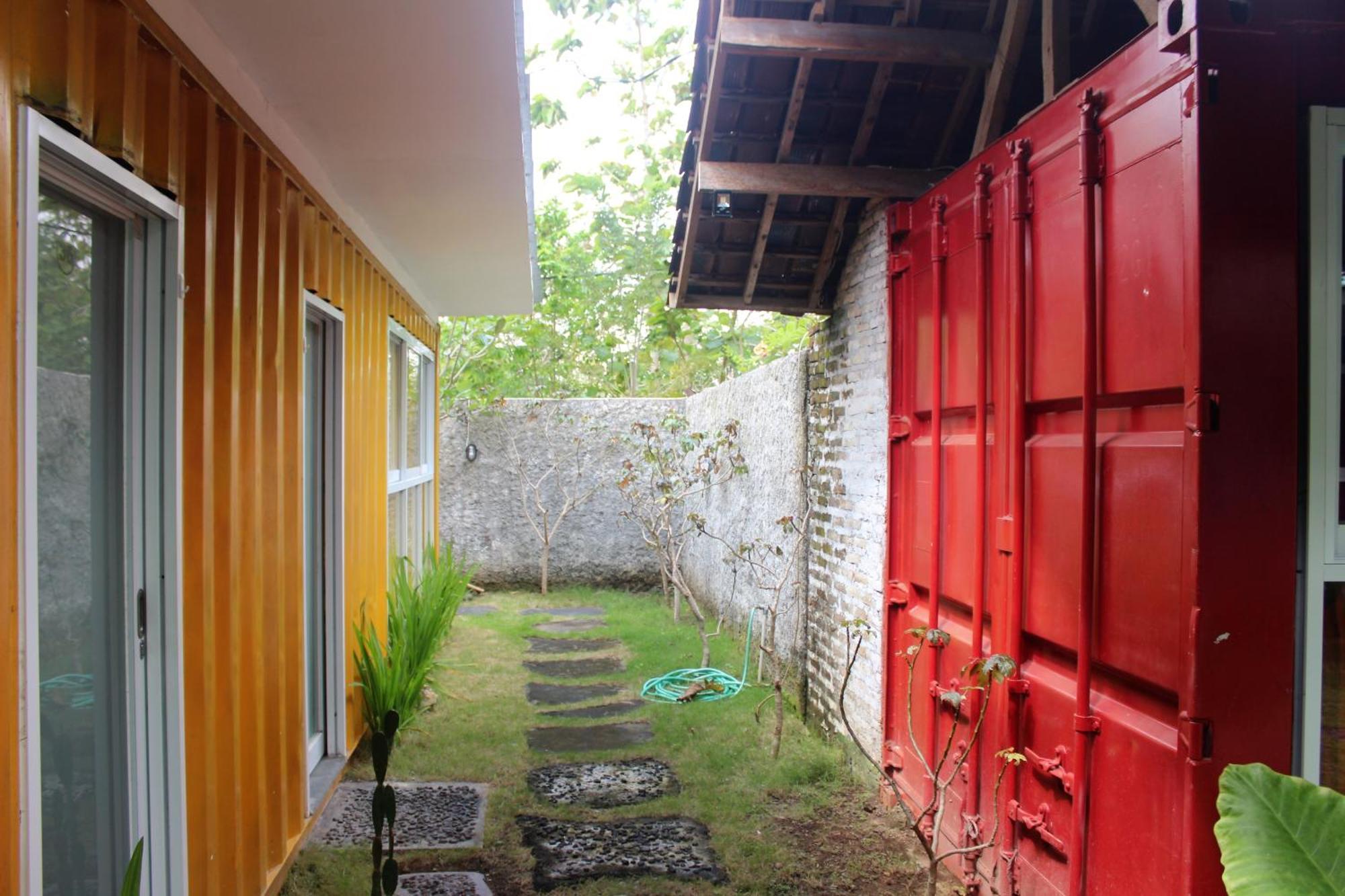 Kubu Container Hotel Uluwatu Eksteriør billede